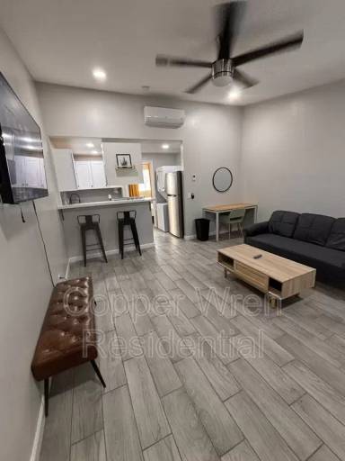 Main picture of 846 N 10th Ave