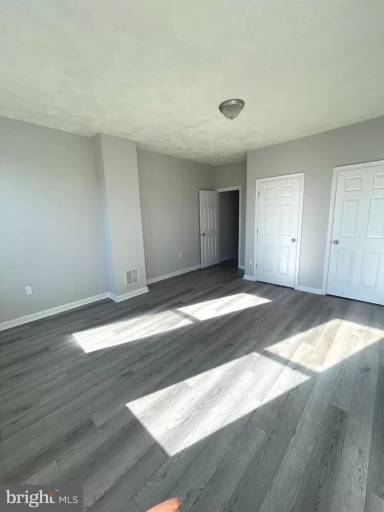 Main picture of 4002 Massachusetts Ave