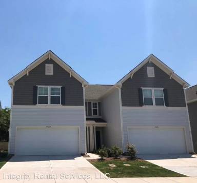 Main picture of 14078 Clayborn St