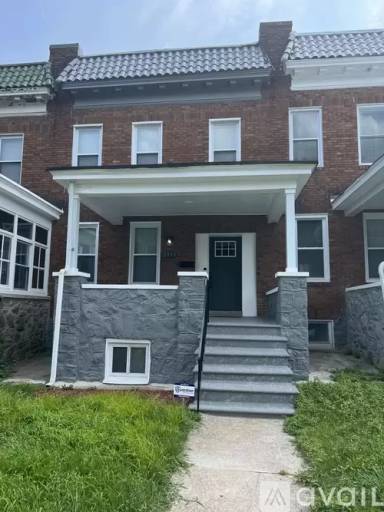 Main picture of 2313 W Lafayette Ave