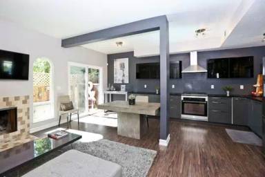 Main picture of 1255 Detroit Ave