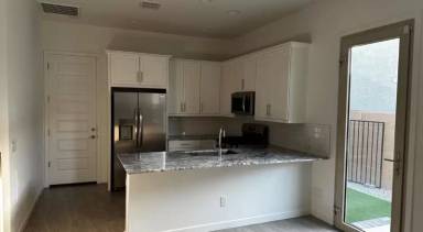 Main picture of 4011 W Estes Way
