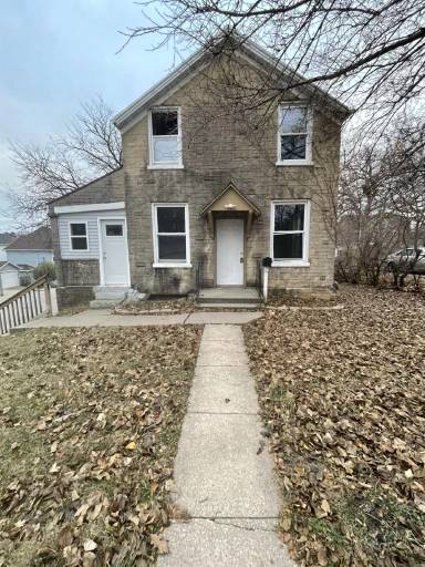 Main picture of 1010 University Ave