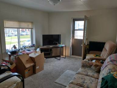 Main picture of 110 W 3rd St N