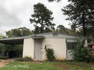 Main picture of 4402 Waters Pl