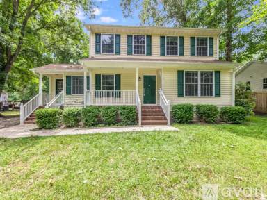 Main picture of 320 Burr Dr