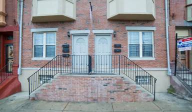 Main picture of 1535 W Norris St