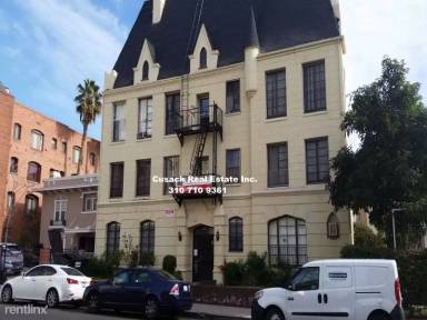 Main picture of 520 S Serrano Ave