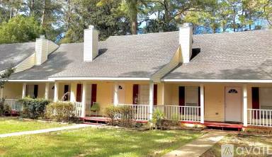 Main picture of 119 Walnut St