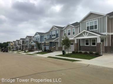 Main picture of Legacy Pointe