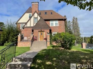 Main picture of 2727 E 5th St