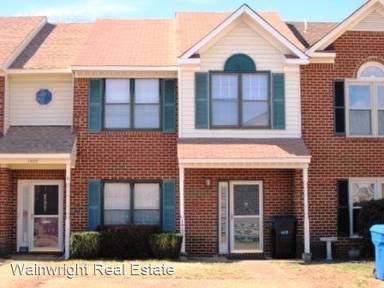 Main picture of 1407 Sampson Ln