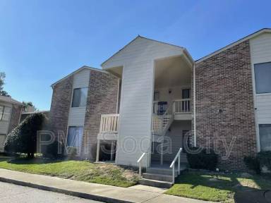 Main picture of 229 Windsor Point Rd