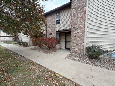 Main picture of 1992 Waterfront Dr N