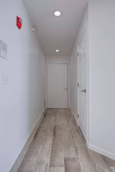 Main picture of 7515 N 286th St
