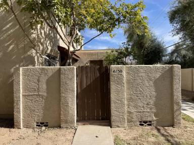 Main picture of 4130 N 81st St