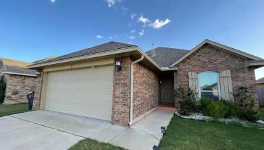 Main picture of 4200 NW 154th St