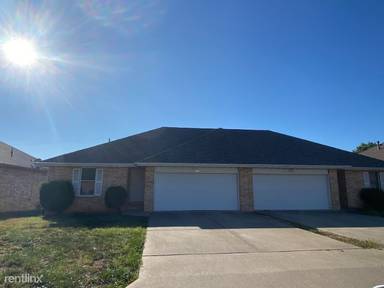 Main picture of 4115 S Parkhill Ct