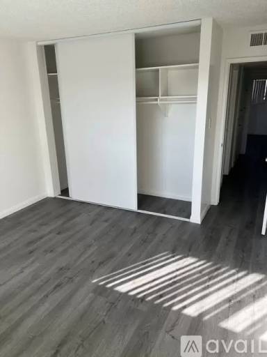 Main picture of 750 W Bonita Ave