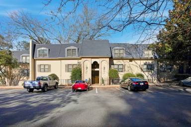 Main picture of 151 Elysian Way NW