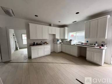 Main picture of 1330 Marsh St
