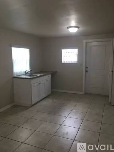 Main picture of 11375 SW 45th St