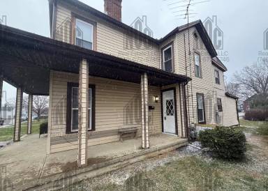 Main picture of 148 and 148 1/2 E Allen St