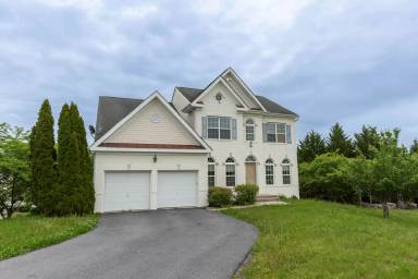 Main picture of 391 Sheerer Dr