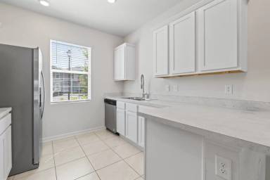 Main picture of 509 Big Tree Way