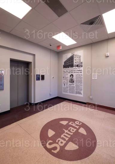 Main picture of 333 E English St