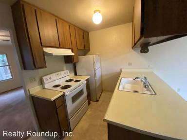 Main picture of 9161 Elk Grove Blvd