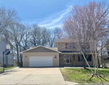 Main picture of 11102 191st Ave NW