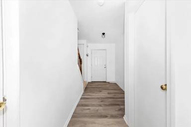 Main picture of 13303 Country Ridge Dr