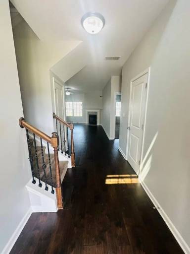 Main picture of 107 Catskill Ln
