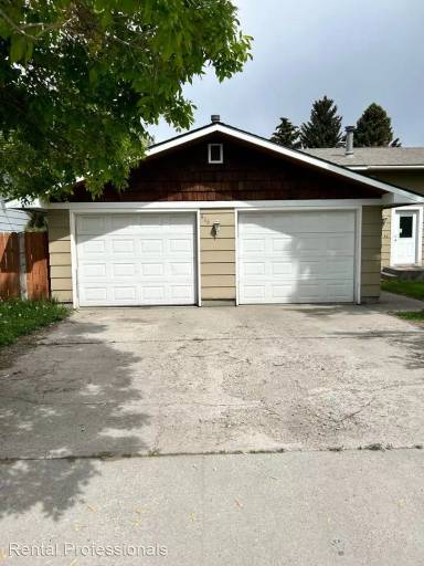 Main picture of 410 N 19th Ave