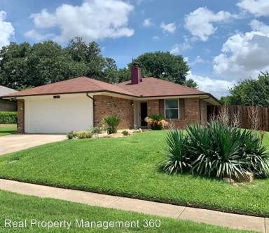 Main picture of 203 Ginger Ln