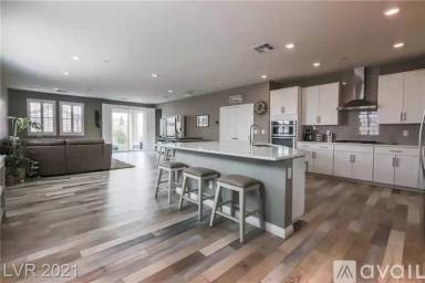Main picture of 3102 Carpineti Ct