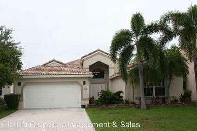 Main picture of 565 Cambridge Dr