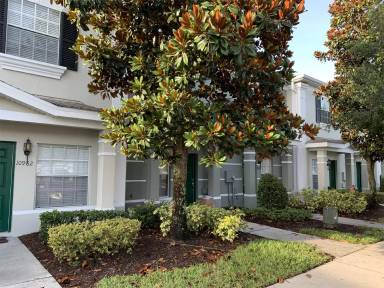 Main picture of 10926 Savannah Wood Dr