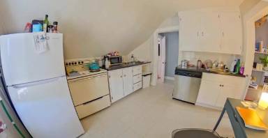 Main picture of 1122 N 8th St