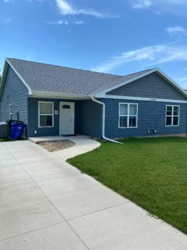 Main picture of 2770 L St SW