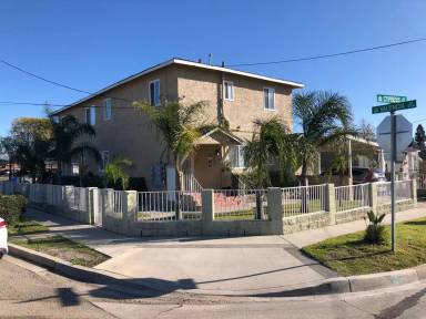 Main picture of 8605 Cypress Ave