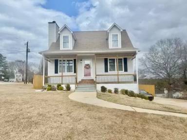 Main picture of 3778 Clarendon Pl