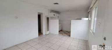 Main picture of 330 Texas St SE