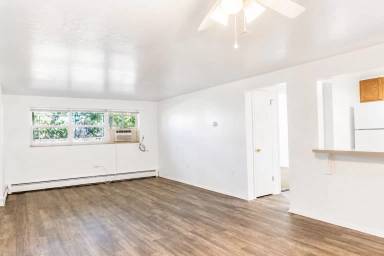 Main picture of McKenzie Apartments