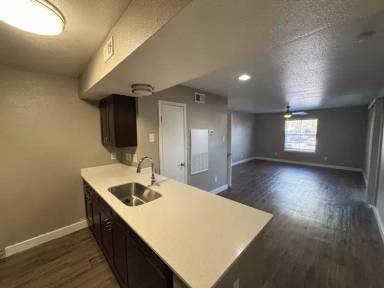 Main picture of Clarewood Apartments