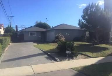 Main picture of 1815 N Westwood Ave