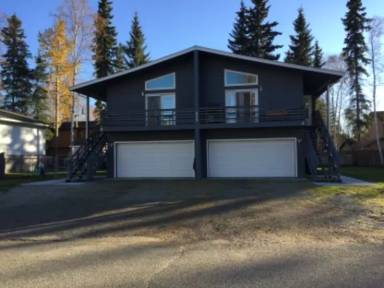Main picture of 423 Carlton Dr