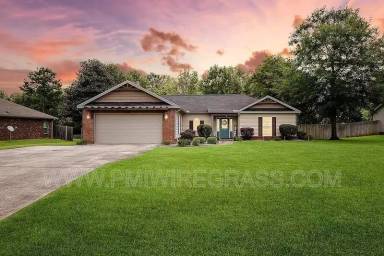 Main picture of 682 County Road 539