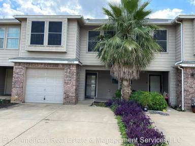 Main picture of 3959 Seaside Ct